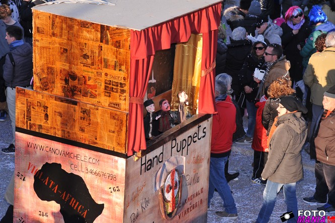 Ingrandisci la foto
