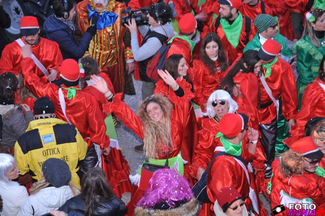 Ingrandisci la foto