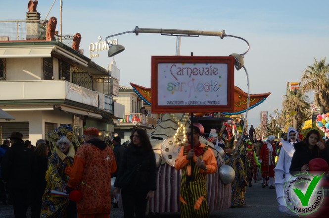Ingrandisci la foto