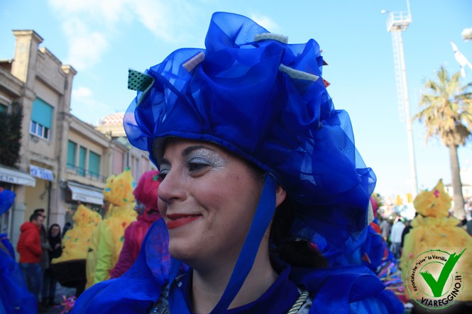 Ingrandisci la foto