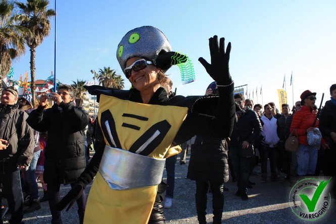 Ingrandisci la foto