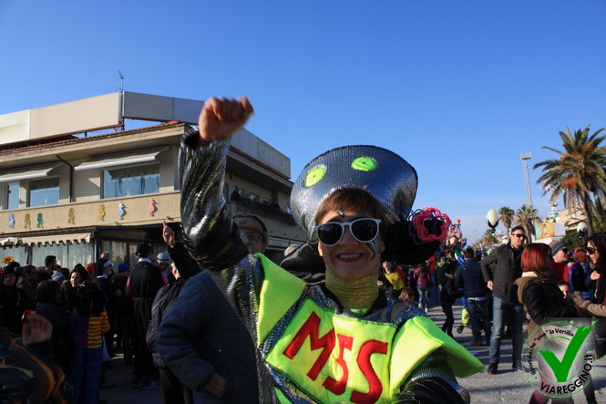 Ingrandisci la foto