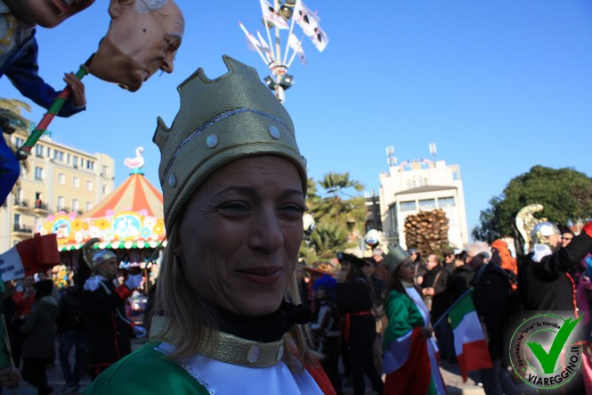 Ingrandisci la foto