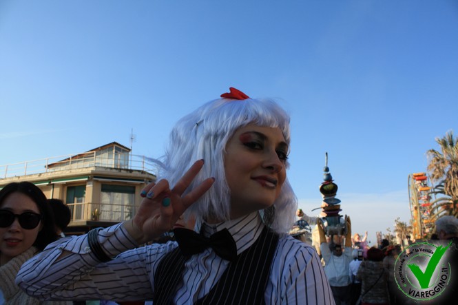 Ingrandisci la foto
