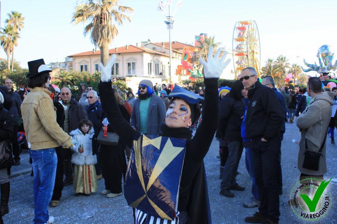 Ingrandisci la foto