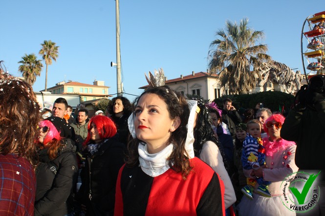 Ingrandisci la foto