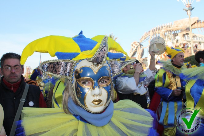 Ingrandisci la foto