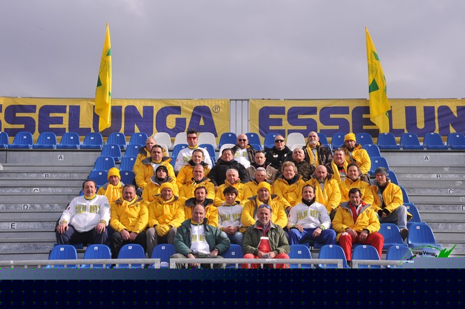 Ingrandisci la foto