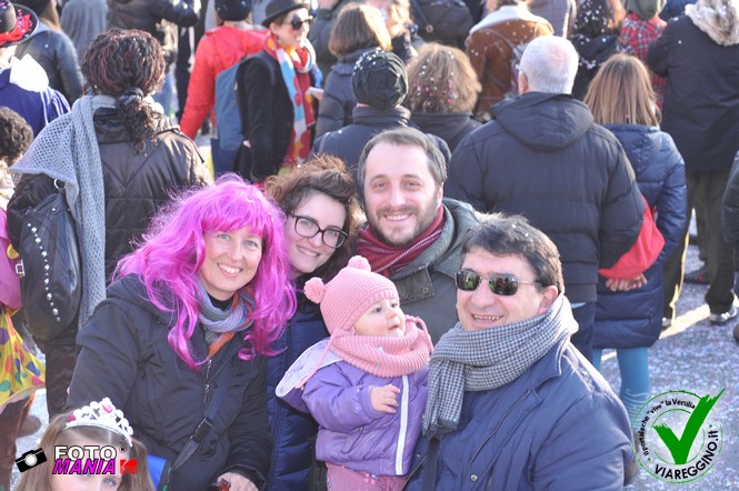 Ingrandisci la foto