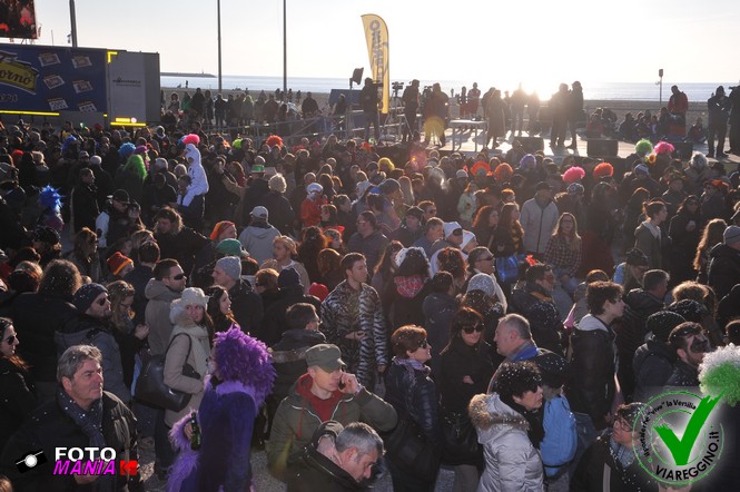 Ingrandisci la foto