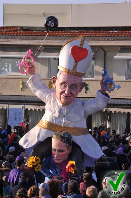 Ingrandisci la foto