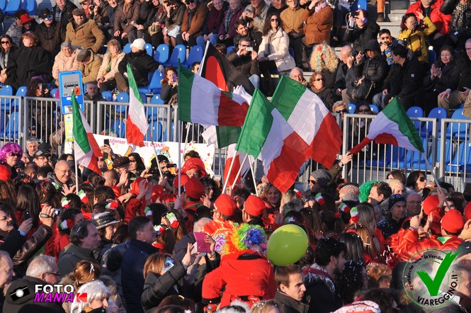 Ingrandisci la foto