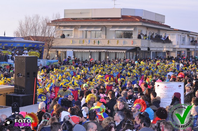 Ingrandisci la foto