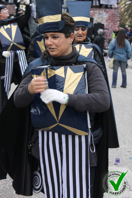 Ingrandisci la foto