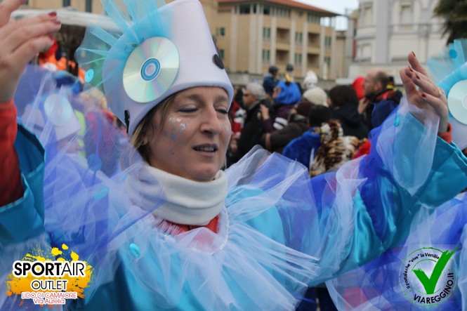 Ingrandisci la foto