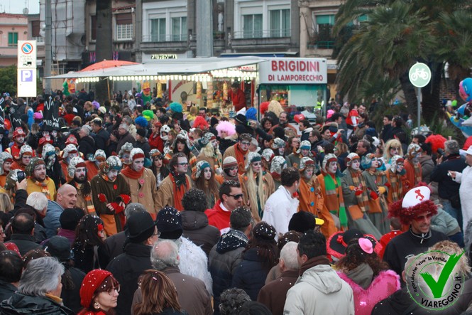 Ingrandisci la foto