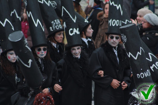 Ingrandisci la foto