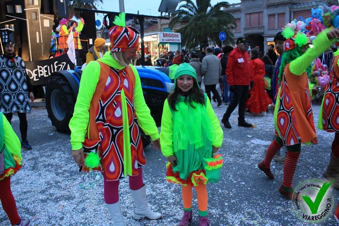 Ingrandisci la foto