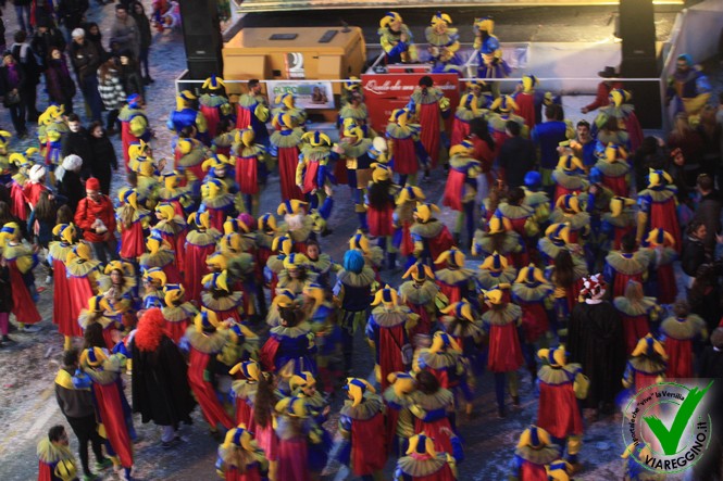 Ingrandisci la foto