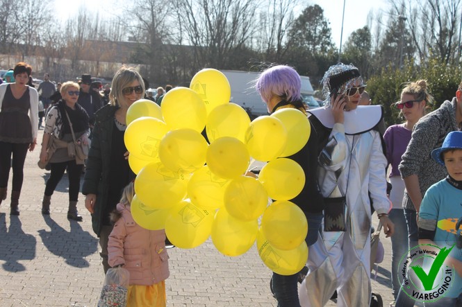 Ingrandisci la foto