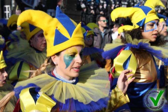 Ingrandisci la foto