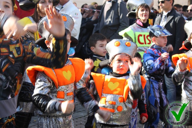 Ingrandisci la foto