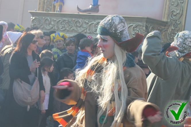 Ingrandisci la foto