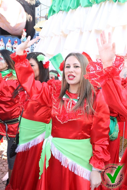 Ingrandisci la foto