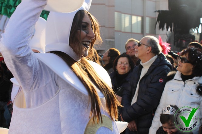 Ingrandisci la foto