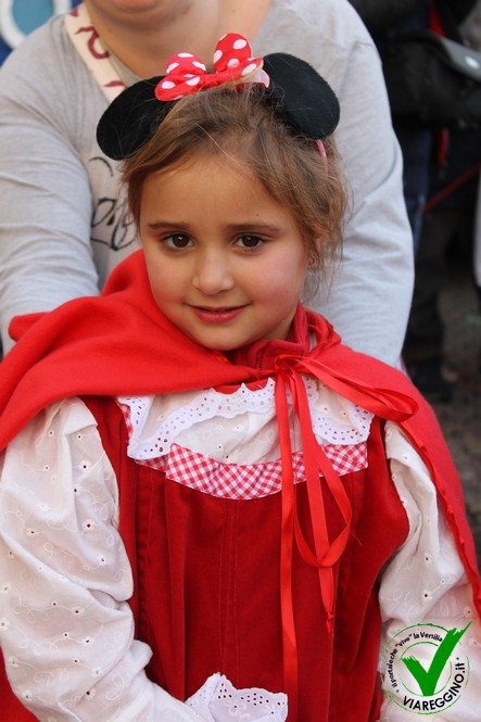 Ingrandisci la foto