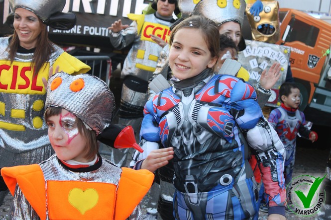 Ingrandisci la foto