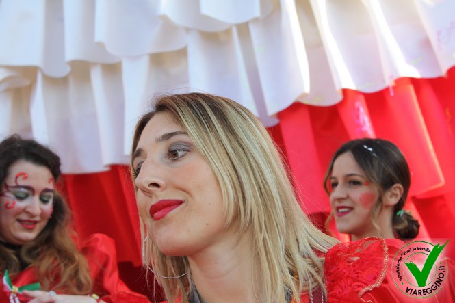 Ingrandisci la foto