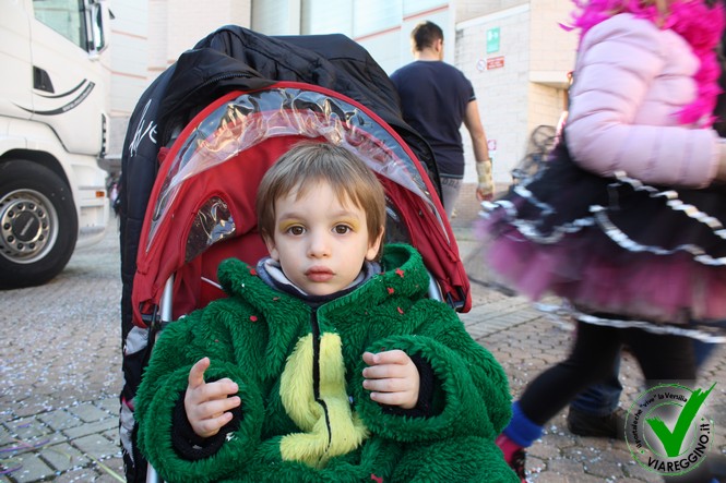 Ingrandisci la foto