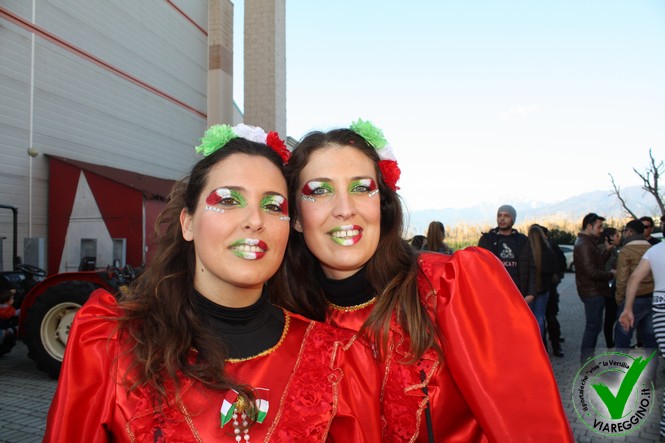 Ingrandisci la foto