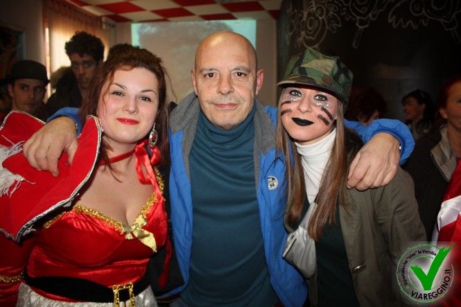 Ingrandisci la foto