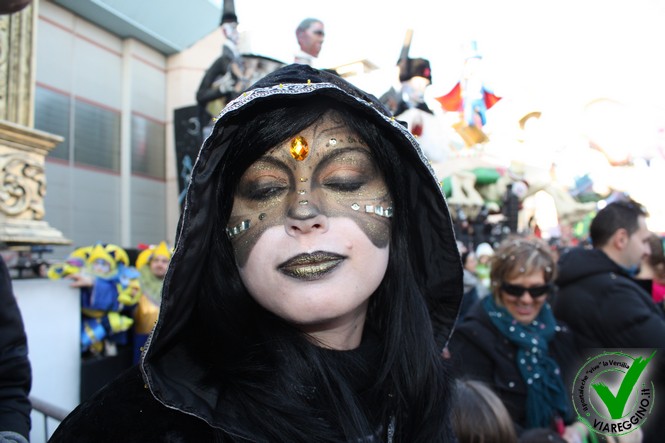 Ingrandisci la foto