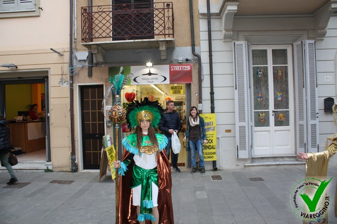 Ingrandisci la foto