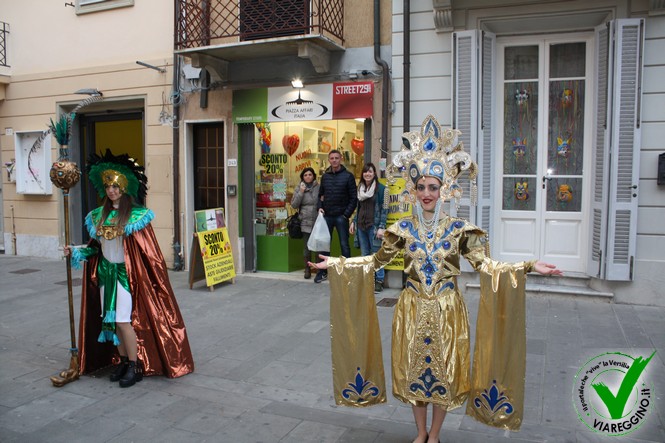 Ingrandisci la foto
