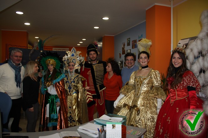 Ingrandisci la foto