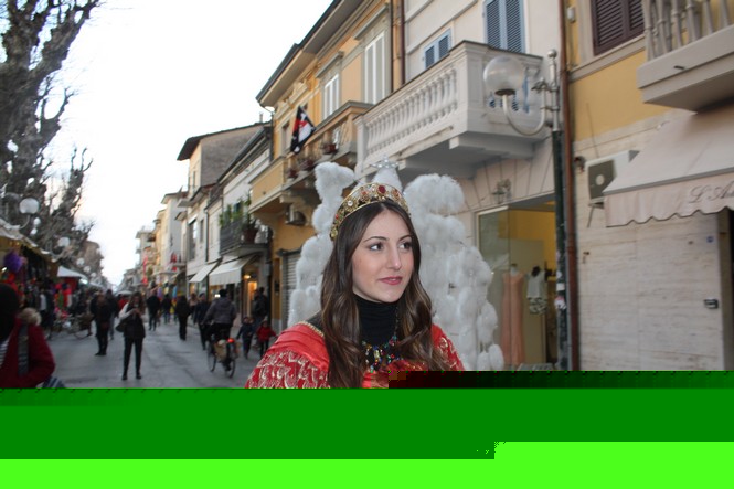 Ingrandisci la foto