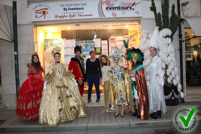 Ingrandisci la foto