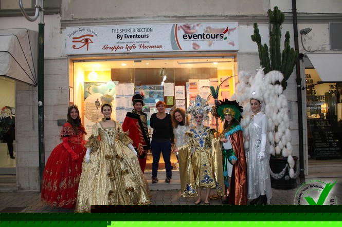Ingrandisci la foto