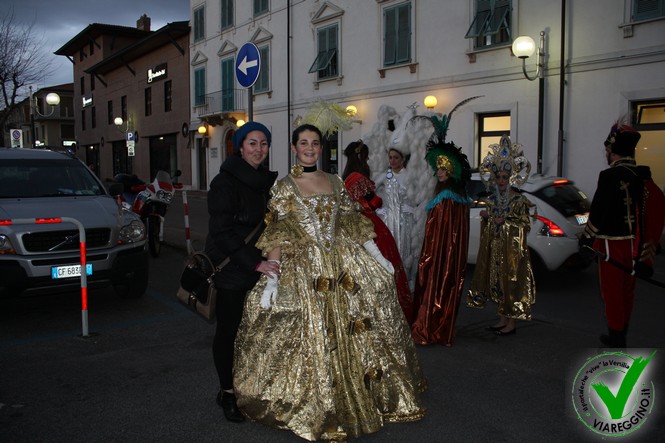 Ingrandisci la foto