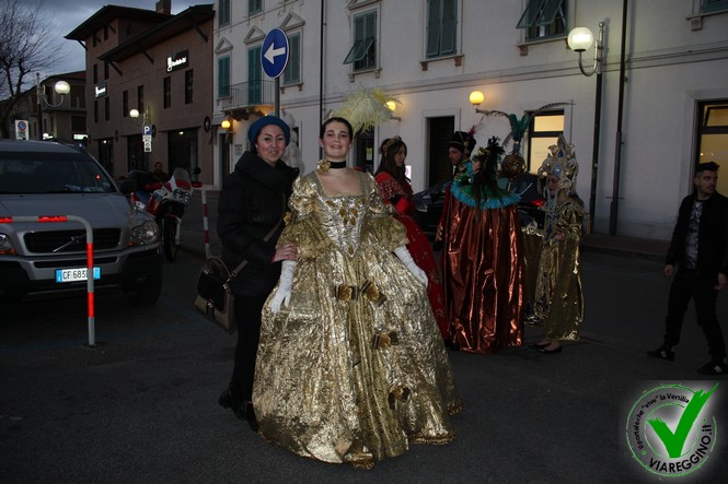 Ingrandisci la foto