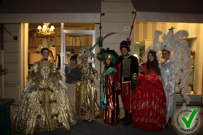 Ingrandisci la foto