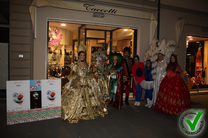 Ingrandisci la foto
