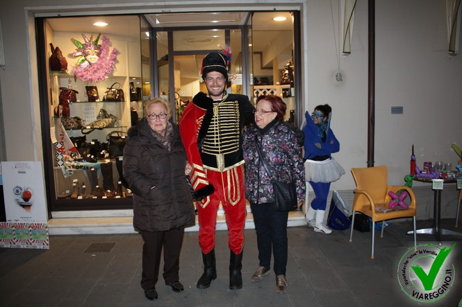 Ingrandisci la foto