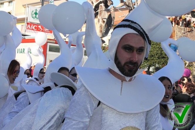 Ingrandisci la foto