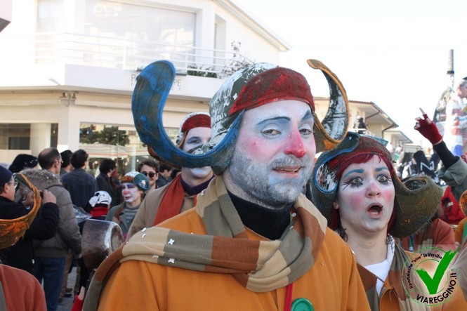 Ingrandisci la foto