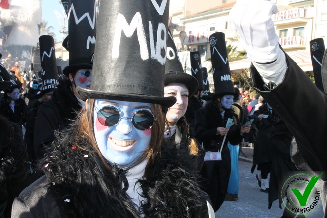 Ingrandisci la foto